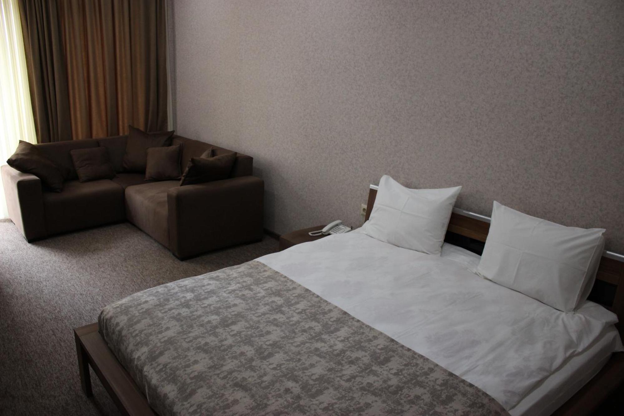 Liel Hotel Tbilisi Eksteriør billede