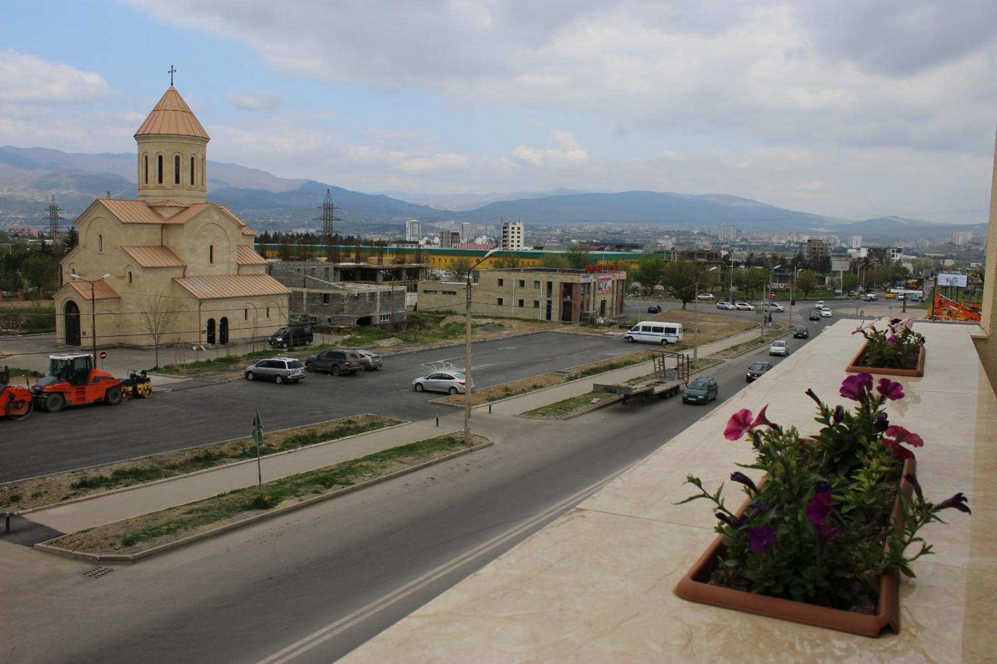 Liel Hotel Tbilisi Eksteriør billede